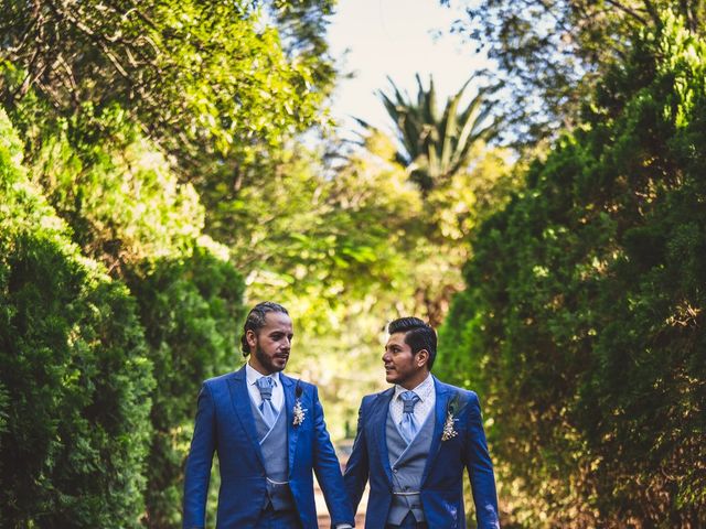 La boda de Emmanuel y Víctor en Morelia, Michoacán 2