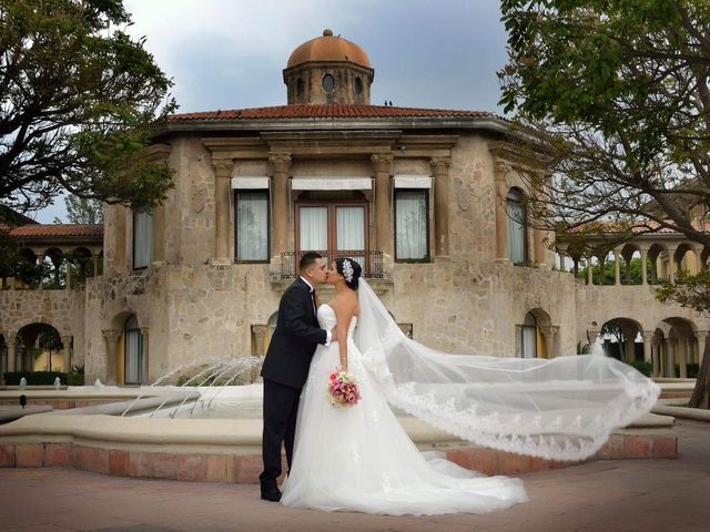 La boda de Oscar y Valeria en Aguascalientes, Aguascalientes 2