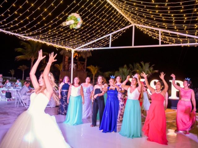 La boda de Paco y Xiomara en Cancún, Quintana Roo 5