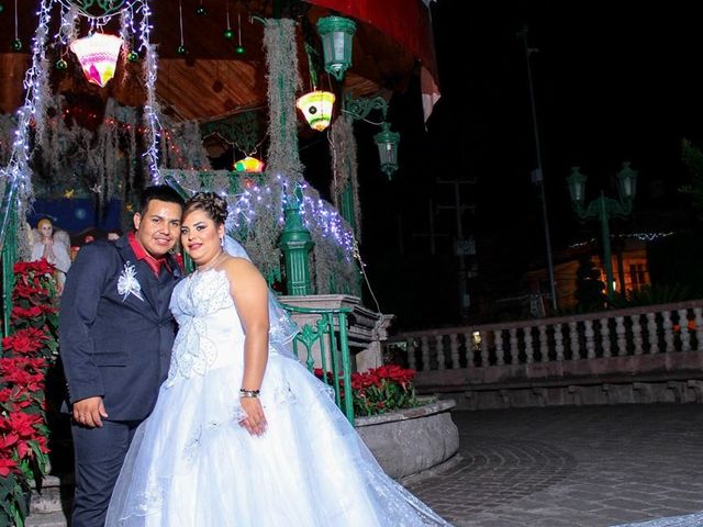 La boda de Diego y Kristhaal en Santiago Maravatío, Guanajuato 6