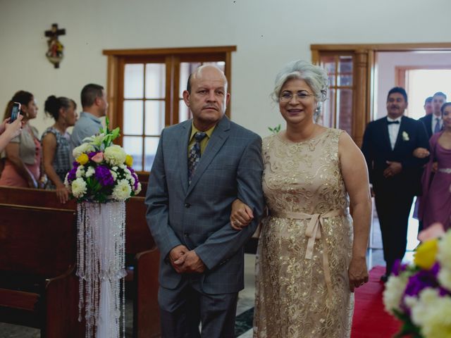 La boda de Memo y Paola en Mexicali, Baja California 26