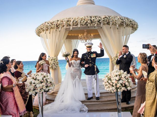 La boda de Eamon y Bianca en Cancún, Quintana Roo 12