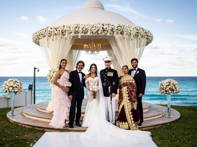 La boda de Eamon y Bianca en Cancún, Quintana Roo 14