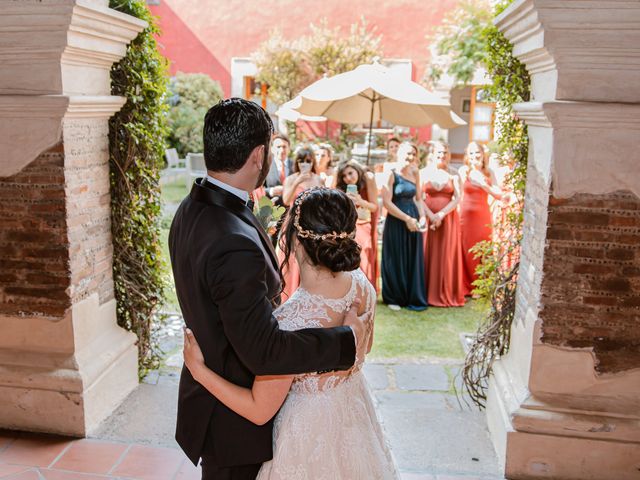 La boda de Lalo y Angie en Cholula, Puebla 10