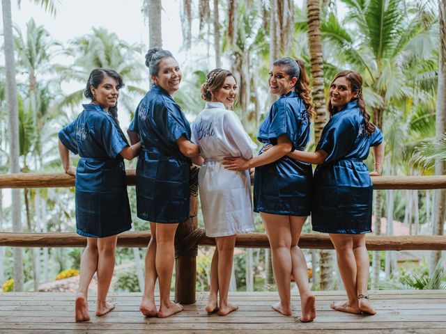 La boda de Andres y Itzel en Bahía de Banderas, Nayarit 20