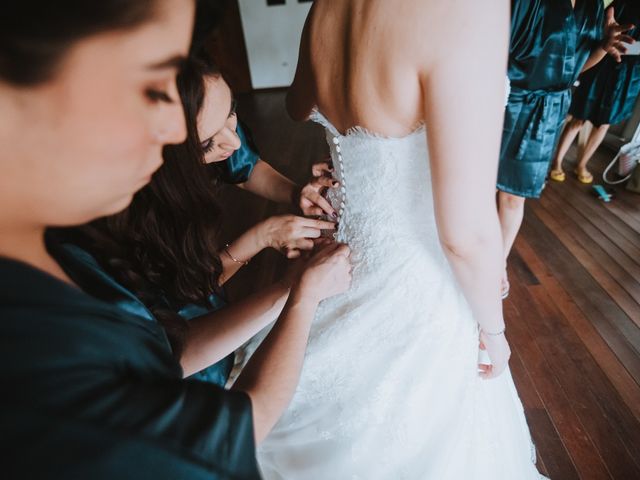 La boda de Andres y Itzel en Bahía de Banderas, Nayarit 27