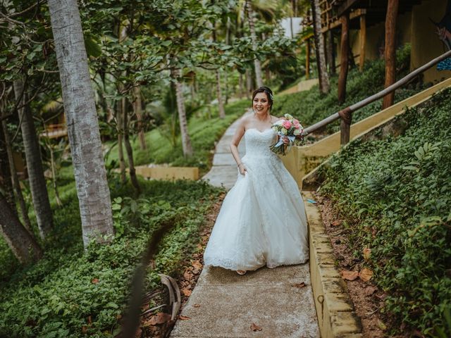 La boda de Andres y Itzel en Bahía de Banderas, Nayarit 45