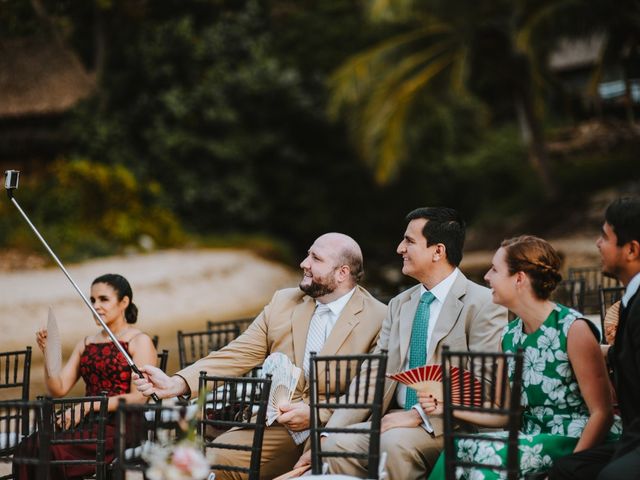 La boda de Andres y Itzel en Bahía de Banderas, Nayarit 52