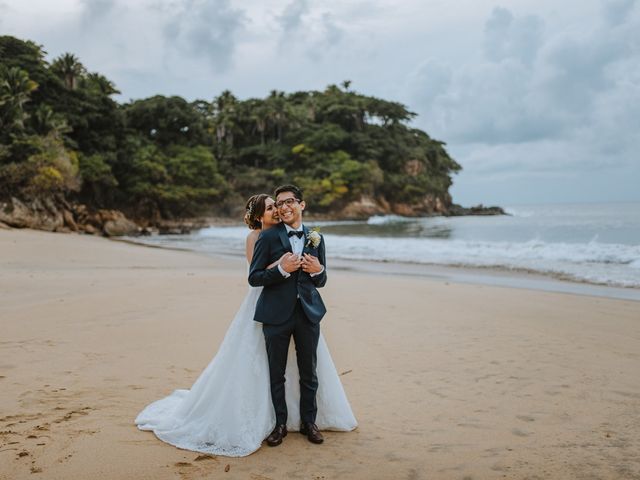 La boda de Andres y Itzel en Bahía de Banderas, Nayarit 79