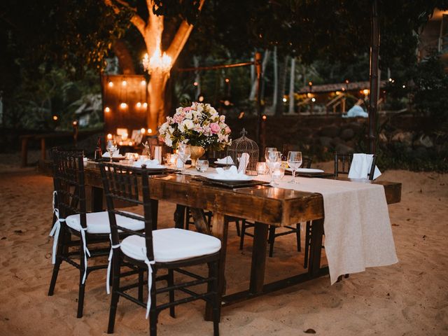 La boda de Andres y Itzel en Bahía de Banderas, Nayarit 96