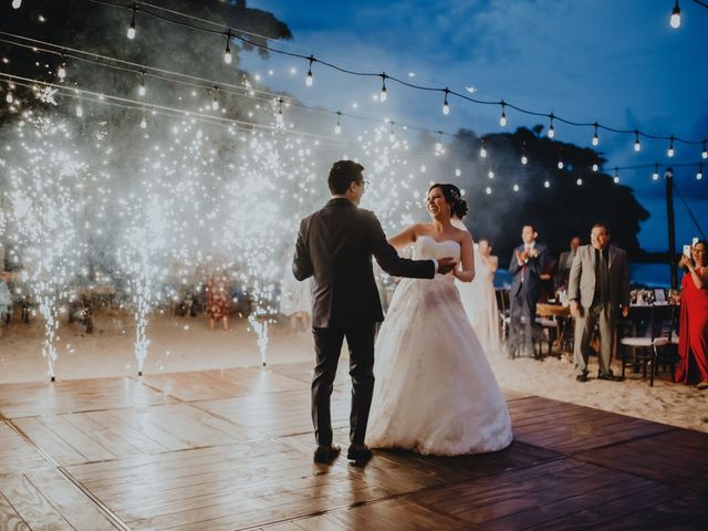 La boda de Andres y Itzel en Bahía de Banderas, Nayarit 1