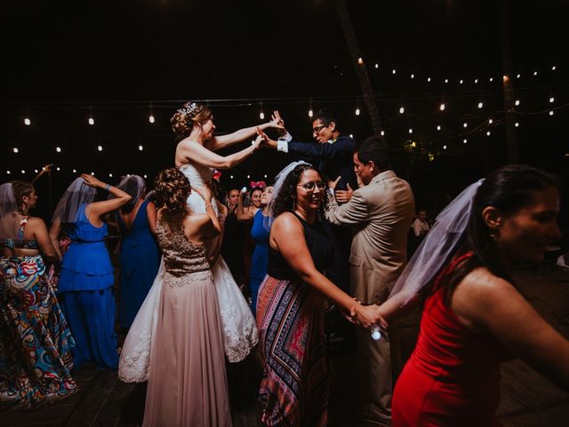 La boda de Andres y Itzel en Bahía de Banderas, Nayarit 109