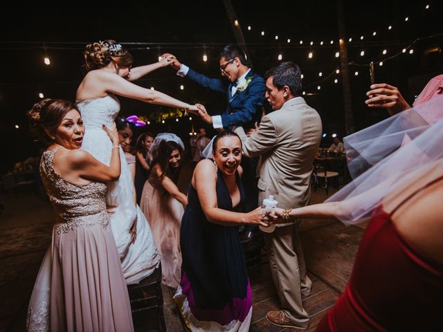 La boda de Andres y Itzel en Bahía de Banderas, Nayarit 110