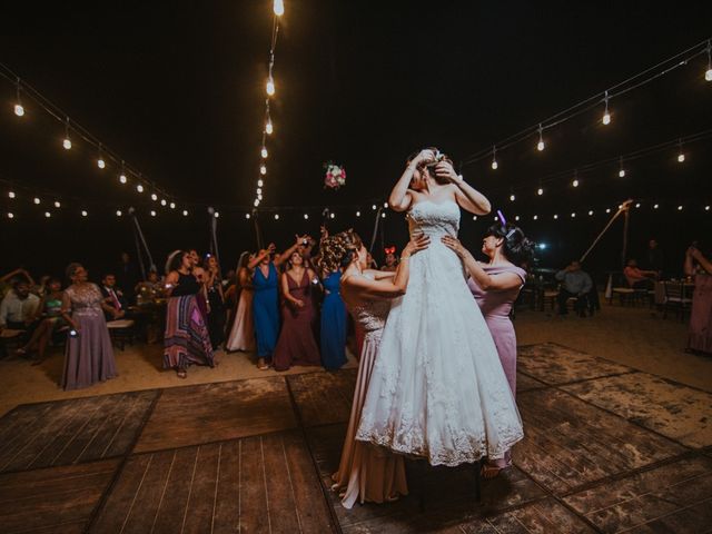 La boda de Andres y Itzel en Bahía de Banderas, Nayarit 112