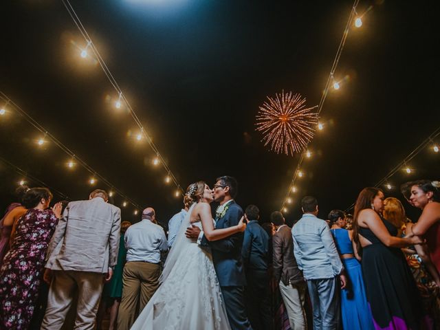 La boda de Andres y Itzel en Bahía de Banderas, Nayarit 127