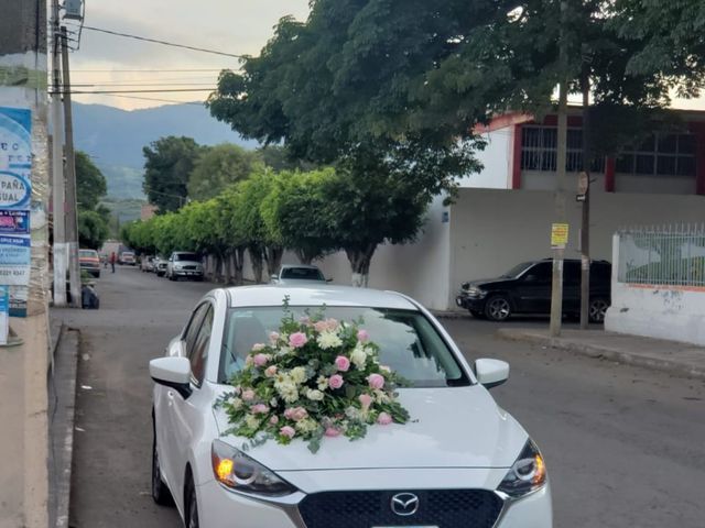 La boda de Enrique y Julieta  en Ixtlán del Río, Nayarit 5