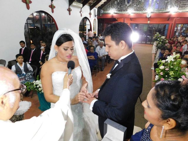 La boda de José Andrés y Gabriela Beatriz  en Villahermosa, Tabasco 13