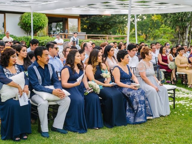La boda de Jonathan  y Cynthia en Jiutepec, Morelos 4