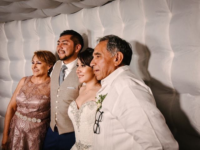 La boda de Jonathan  y Cynthia en Jiutepec, Morelos 21
