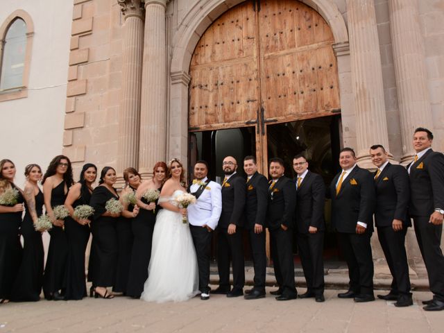 La boda de Luis y Karina en Durango, Durango 1