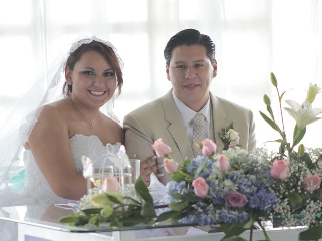 La boda de Victor Manuel y Marysol en Córdoba, Veracruz 17
