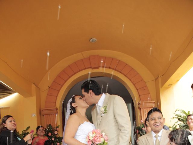 La boda de Victor Manuel y Marysol en Córdoba, Veracruz 19