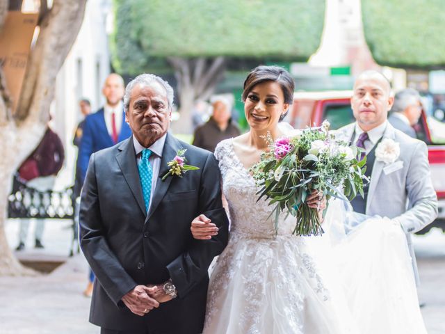 La boda de Salvador y Adriana en Querétaro, Querétaro 6