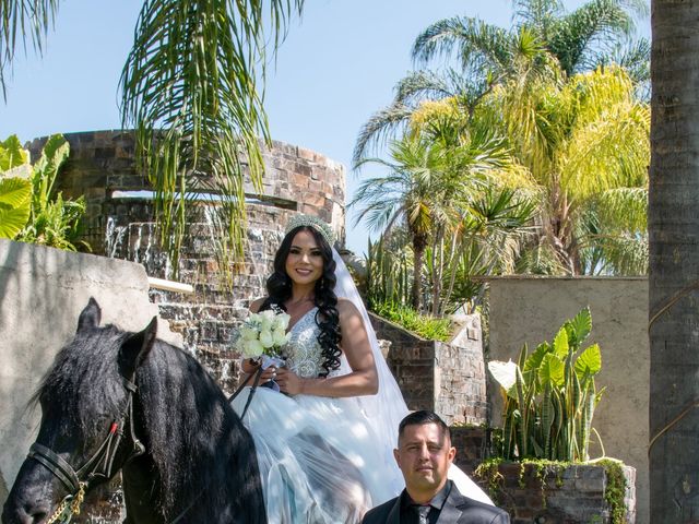 La boda de Victor y Isabel en Guadalajara, Jalisco 4