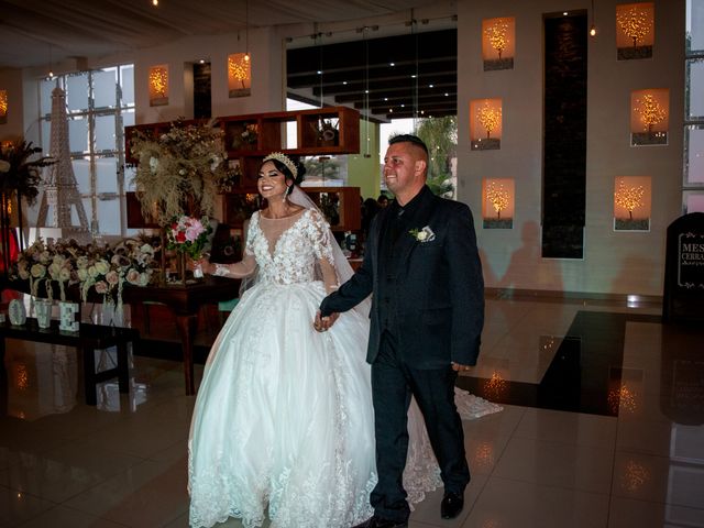 La boda de Victor y Isabel en Guadalajara, Jalisco 21