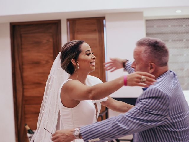 La boda de Ben y Brenda en Puerto Vallarta, Jalisco 42