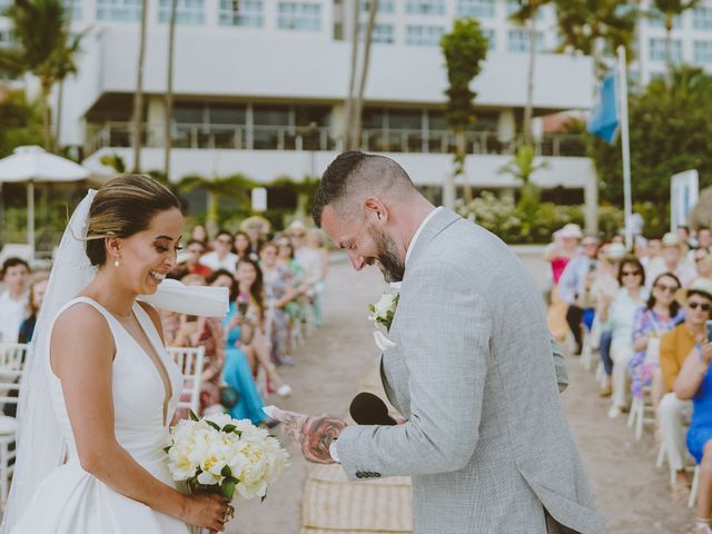 La boda de Ben y Brenda en Puerto Vallarta, Jalisco 84