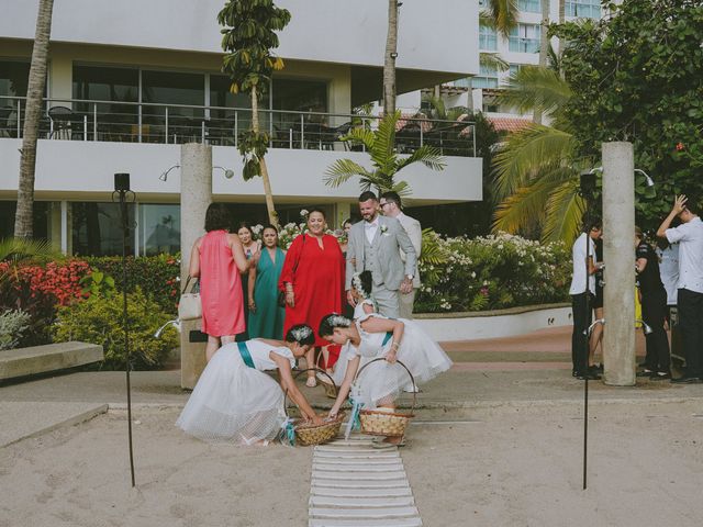 La boda de Ben y Brenda en Puerto Vallarta, Jalisco 98