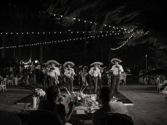 La boda de Ben y Brenda en Puerto Vallarta, Jalisco 110