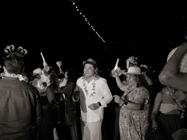 La boda de Ben y Brenda en Puerto Vallarta, Jalisco 127