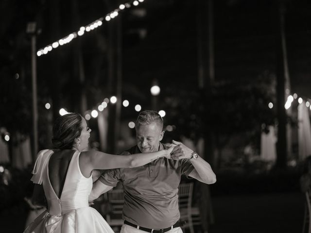 La boda de Ben y Brenda en Puerto Vallarta, Jalisco 132