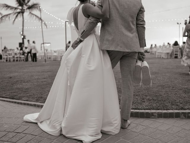 La boda de Ben y Brenda en Puerto Vallarta, Jalisco 104