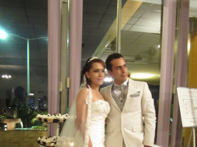 La boda de Leslie y Adrian en Benito Juárez, Ciudad de México 1