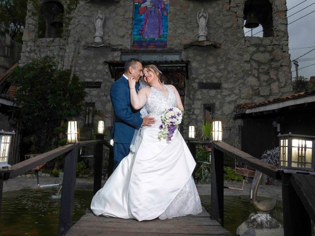 La boda de Oscar y Elena en Naucalpan, Estado México 28