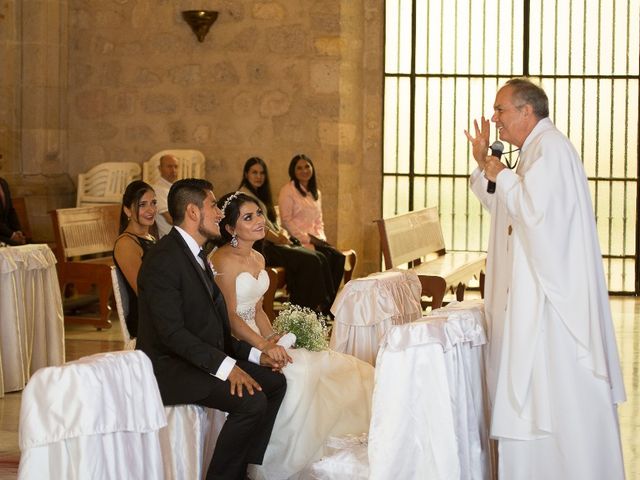 La boda de Emmanuel   y Karla  en Morelia, Michoacán 3