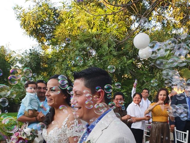 La boda de Oscar y Raquel  en Xochitepec, Morelos 19