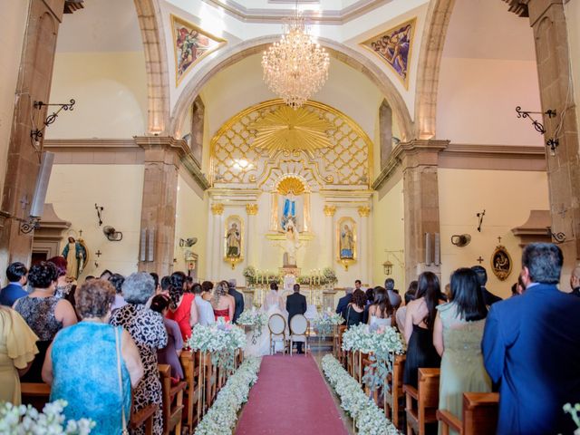 La boda de Diego y Valeria en Tequila, Jalisco 31