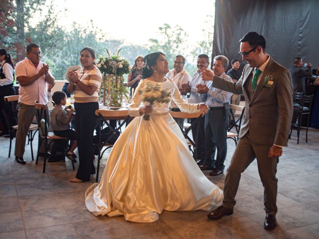 La boda de Teresita Alvarez y Alejandro Alayon en Morelia, Michoacán 1