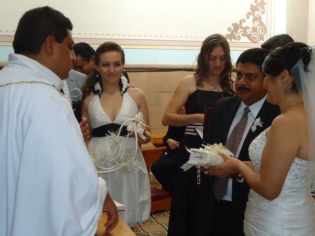 La boda de Maribel y Rigoberto en Tzintzuntzan, Michoacán 6