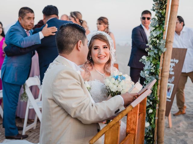 La boda de Raúl y Adilene en Acapulco, Guerrero 72