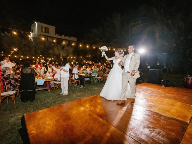 La boda de Raúl y Adilene en Acapulco, Guerrero 101