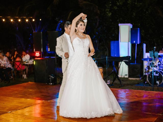 La boda de Raúl y Adilene en Acapulco, Guerrero 123