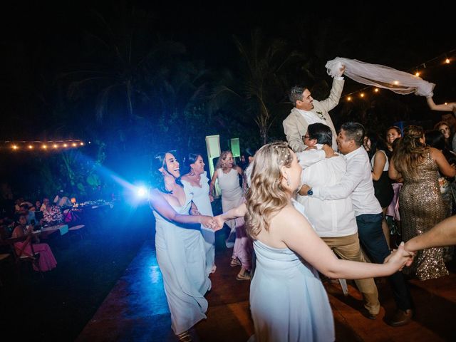 La boda de Raúl y Adilene en Acapulco, Guerrero 146