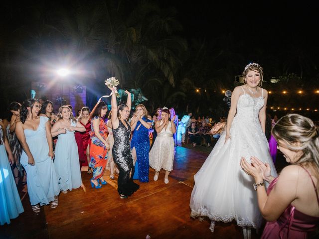 La boda de Raúl y Adilene en Acapulco, Guerrero 150
