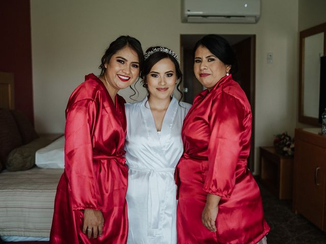 La boda de Jonathan y Gema  en Saltillo, Coahuila 3