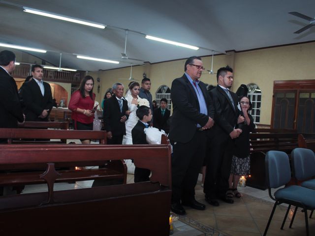 La boda de Luis y Mayra en Cañadas de Obregón, Jalisco 13